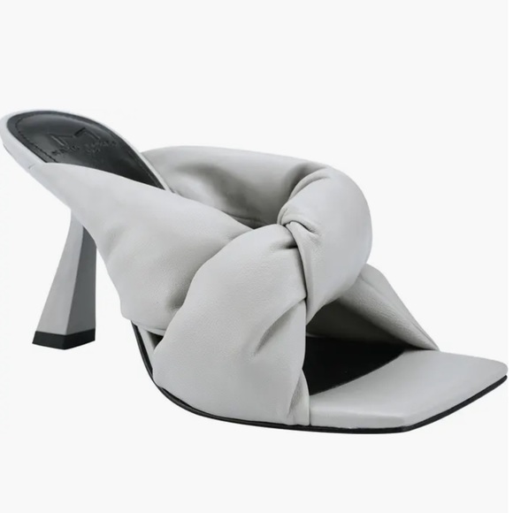 🆕MARC FISHER Womens Light Gray Dellian Square Toe Slip On Leather Heeled Sandal - Picture 2 of 10